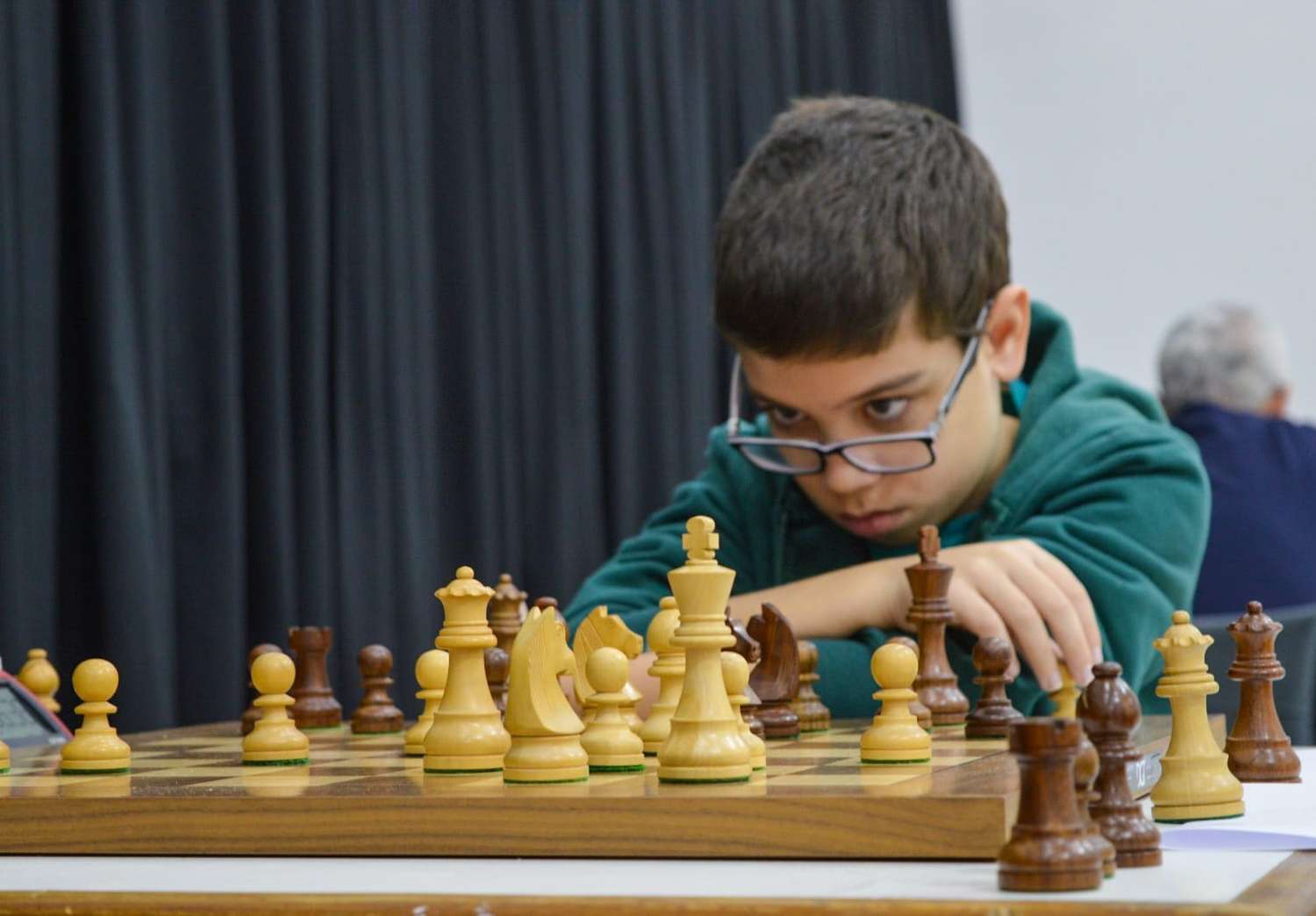 Un “niño de Oro” que asombra en el ajedrez
