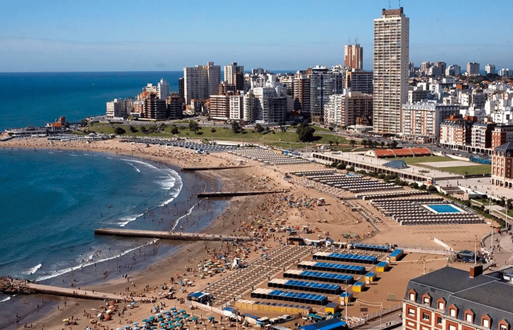 El 75% de los argentinos se irán de vacaciones dentro del país. Como era de esperarse, la Costa Atlántica fue la elección preferida.