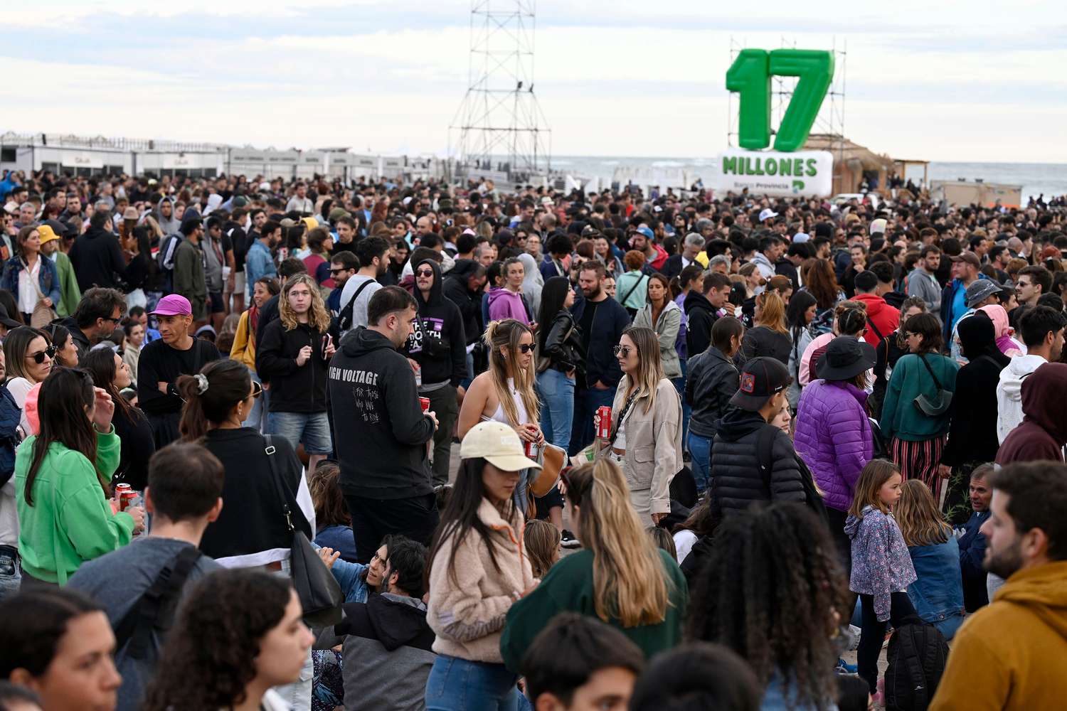 Más de 17 mil personas obtuvieron su entrada al festival de forma gratuita.