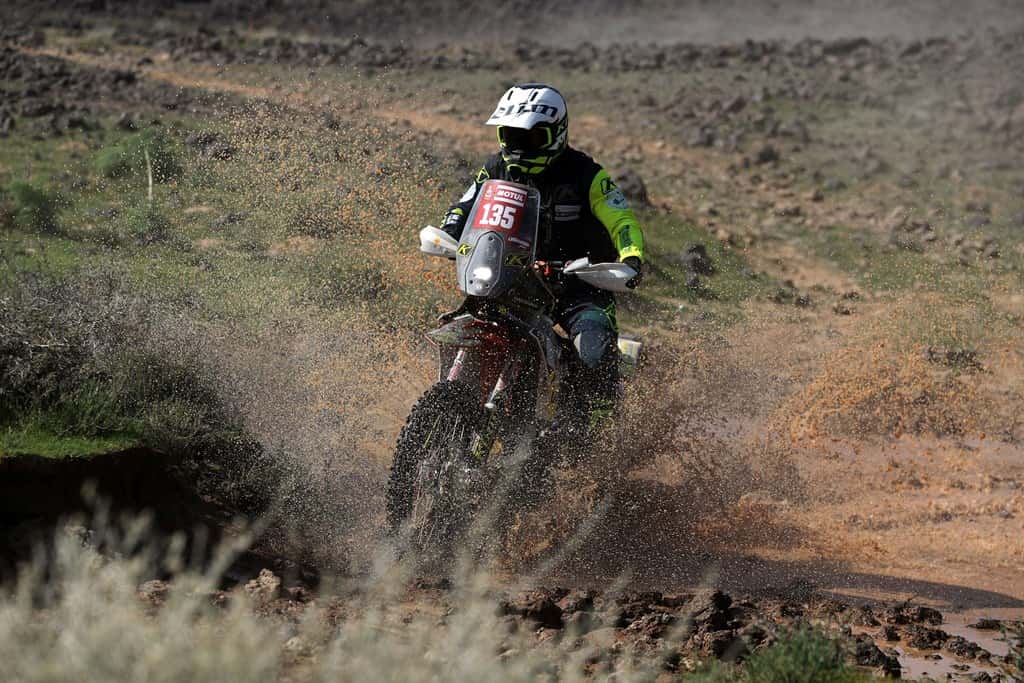 Falcón participaba de la competencia de motos.