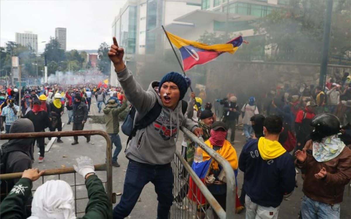 Ecuador, envuelto en violencia