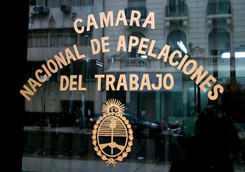 Una Cámara suspendió la aplicación del capítulo laboral del DNU y será apelado