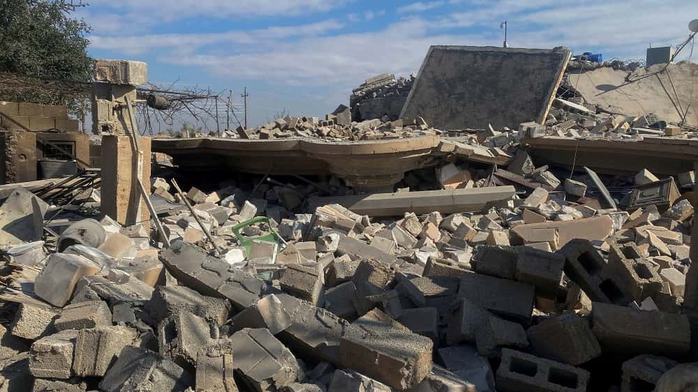 Un edificio destruido en el lugar de un ataque aéreo estadounidense en Al Qaim, Irak.