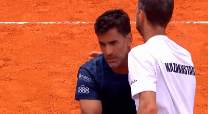 Triunfo del dobles argentino de Copa Davis con un intratable Machi González