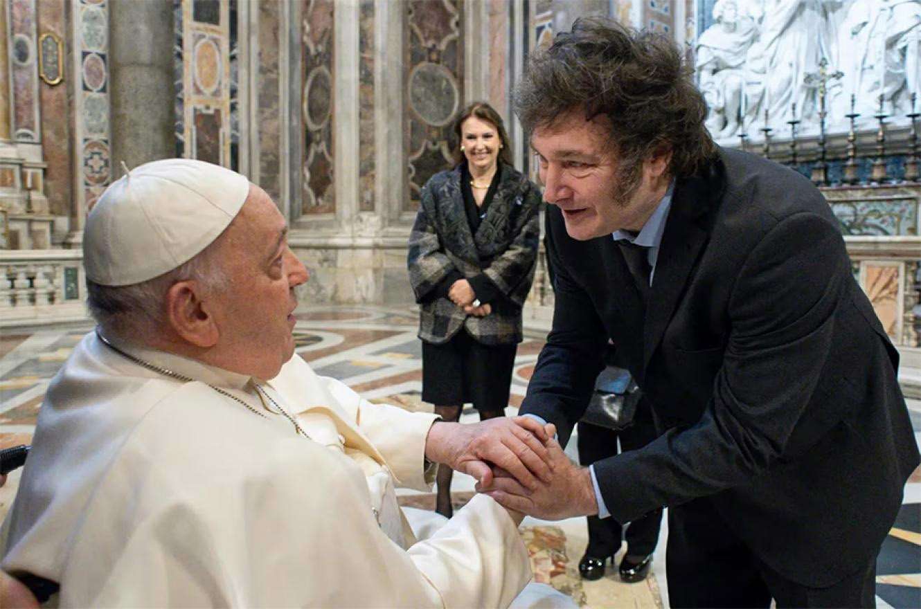 El presidente Milei, junto al papa Francisco.