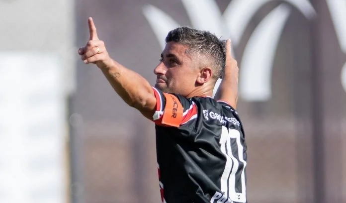 Chacarita superó a Maipú en una tarde de luto en San Martín