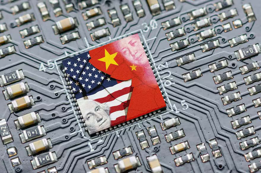 China quiere liderar en inteligencia artificial, pero depende de tecnología de EE.UU.