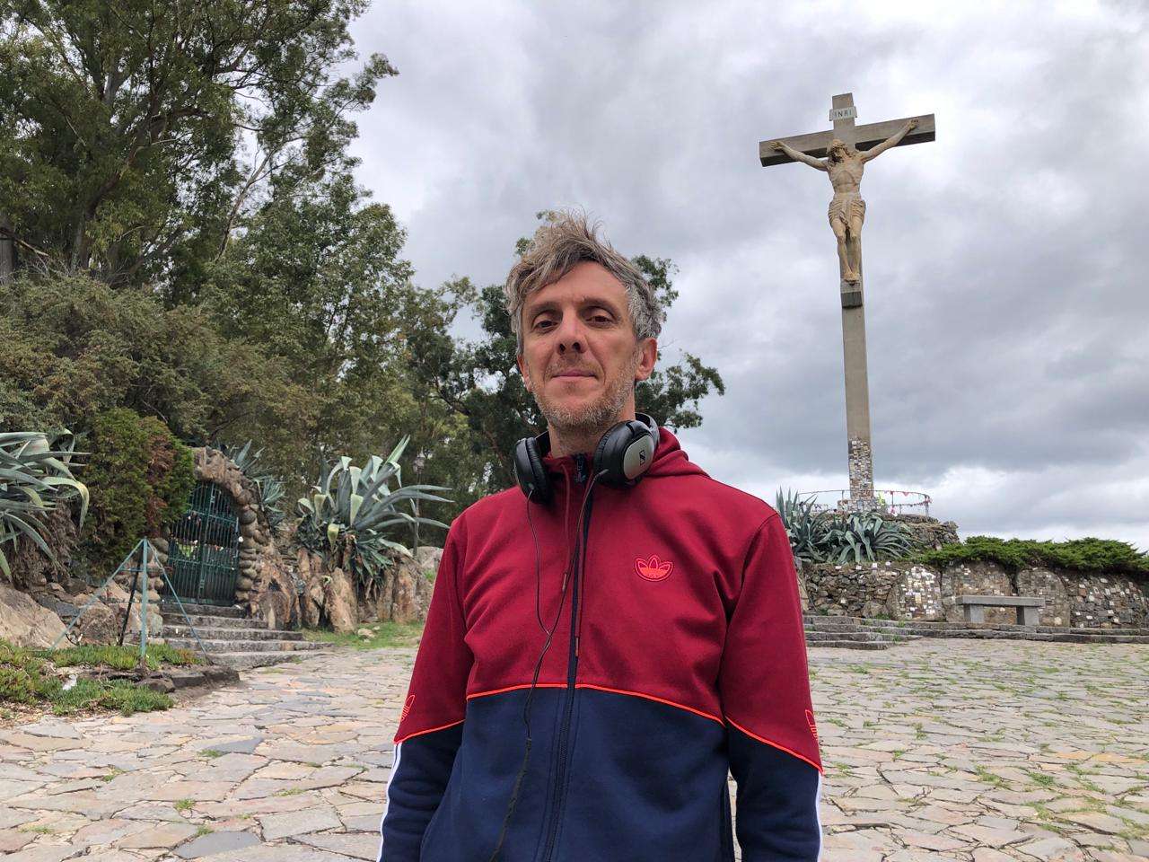 Seba Carril, al frente del Observatorio Cultural Tandil, contó detalles del recorrido virtual y accesible por el Monte Calvario.