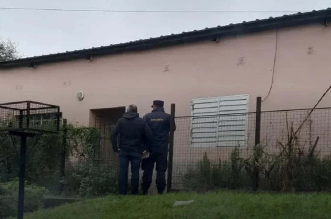 Un hombre fue detenido junto a su pareja, acusado de matar a sus padres en Entre Ríos