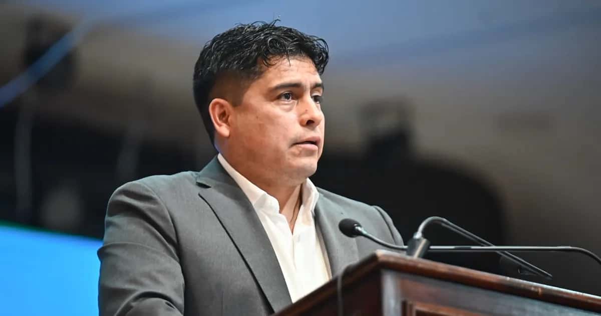 Claudio Vidal, gobernador de Santa Cruz, se bajó del Pacto de Mayo