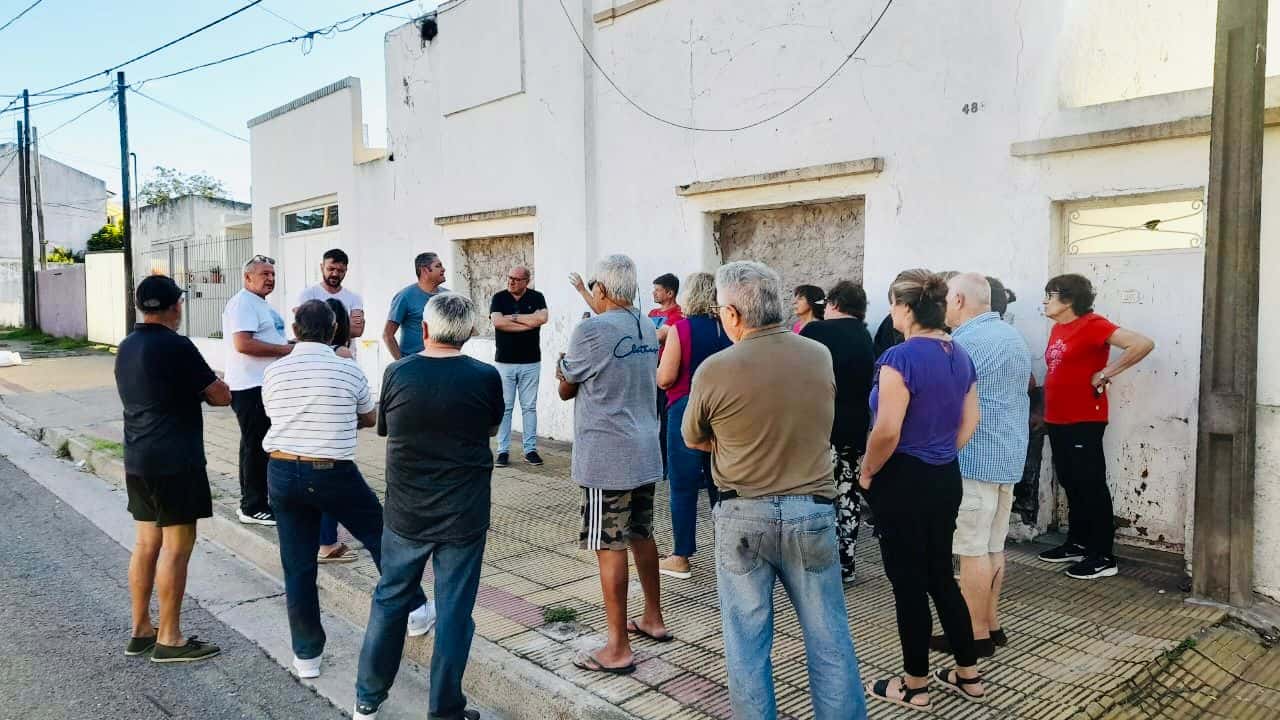 Concejales se reunieron con vecinos del exPoliclínico, preocupados por la inseguridad