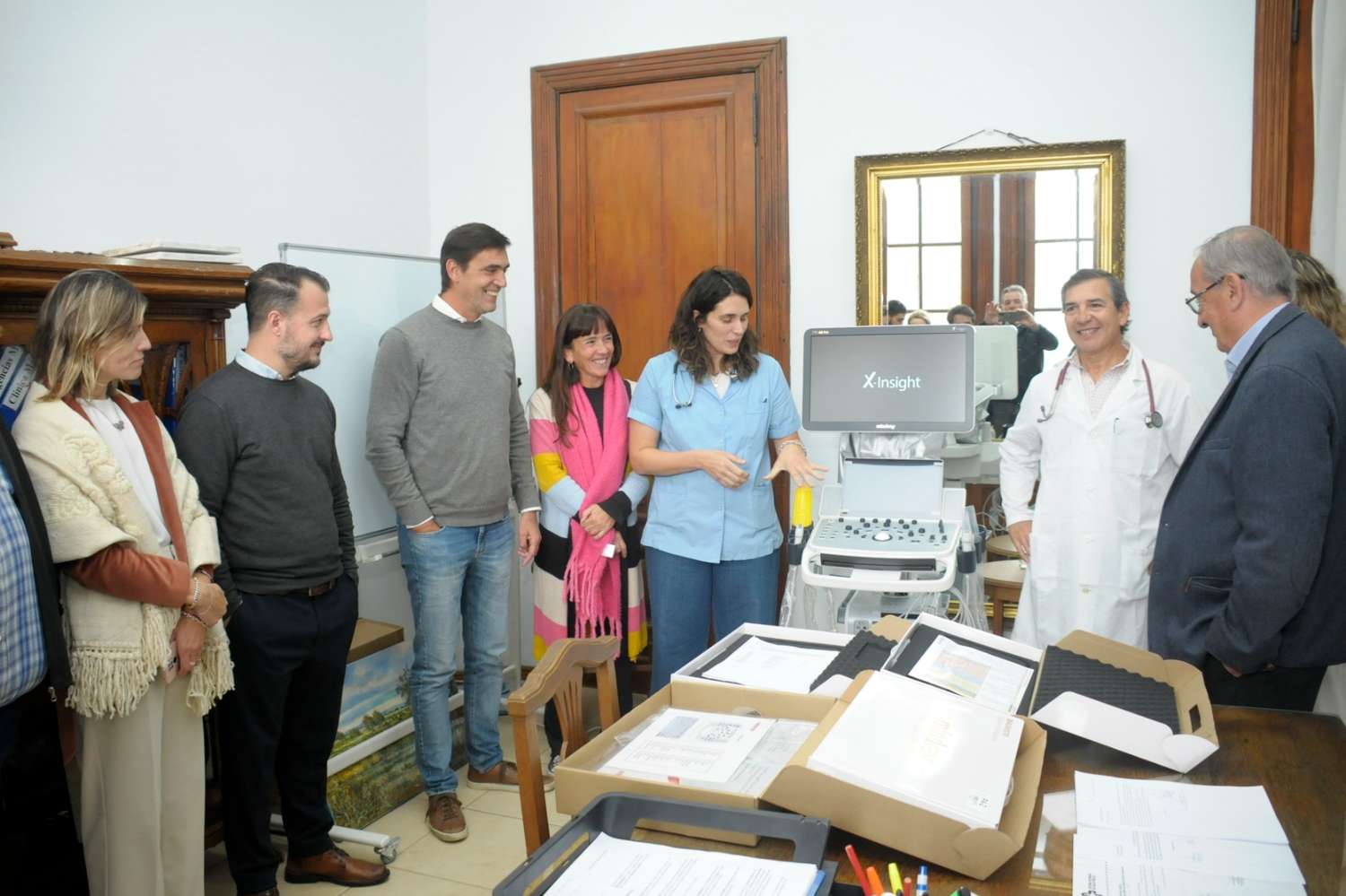 La Provincia le entregó al SISP un ecógrafo para el Hospital Santamarina