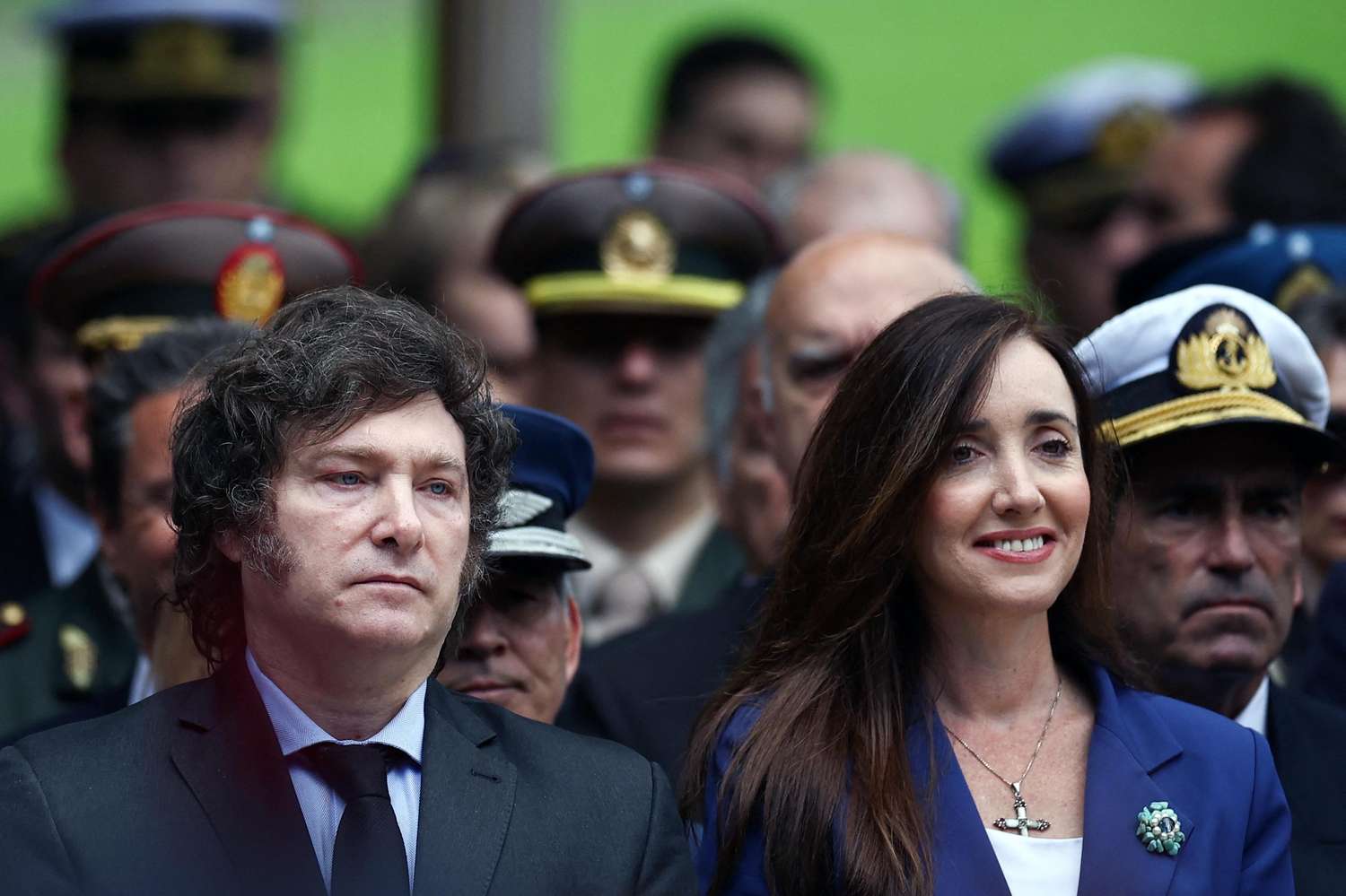 El presidente Javier Milei junto a la vicepresidenta, Victoria Villarruel.