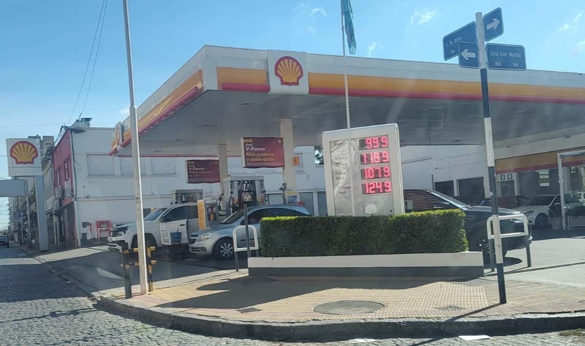 Después del último aumento, ¿cuánto sale el litro de nafta en Tandil?