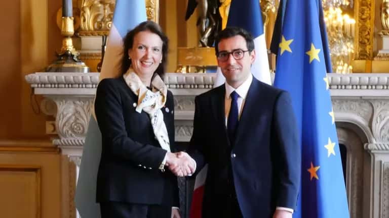 Diana Mondino se reunió con el canciller francés tras sus polémicos dichos en Asia