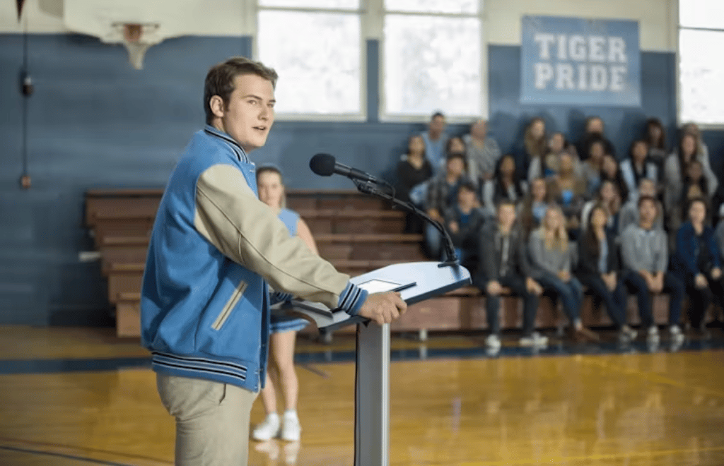Justin Prentice como Bryce Walker, malo malísimo en ‘Por trece razones’. FilmAffinity