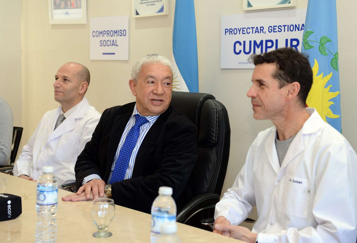 Amemt: presentaron al Director Médico que coordinará los 92 profesionales de 34 especialidades