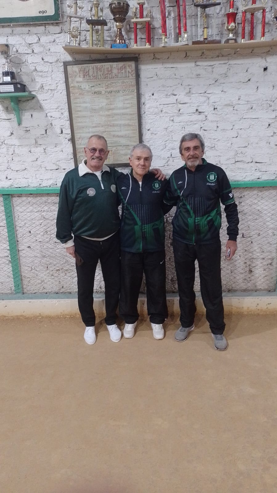 Excursionistas es puntero del Oficial de Veteranos