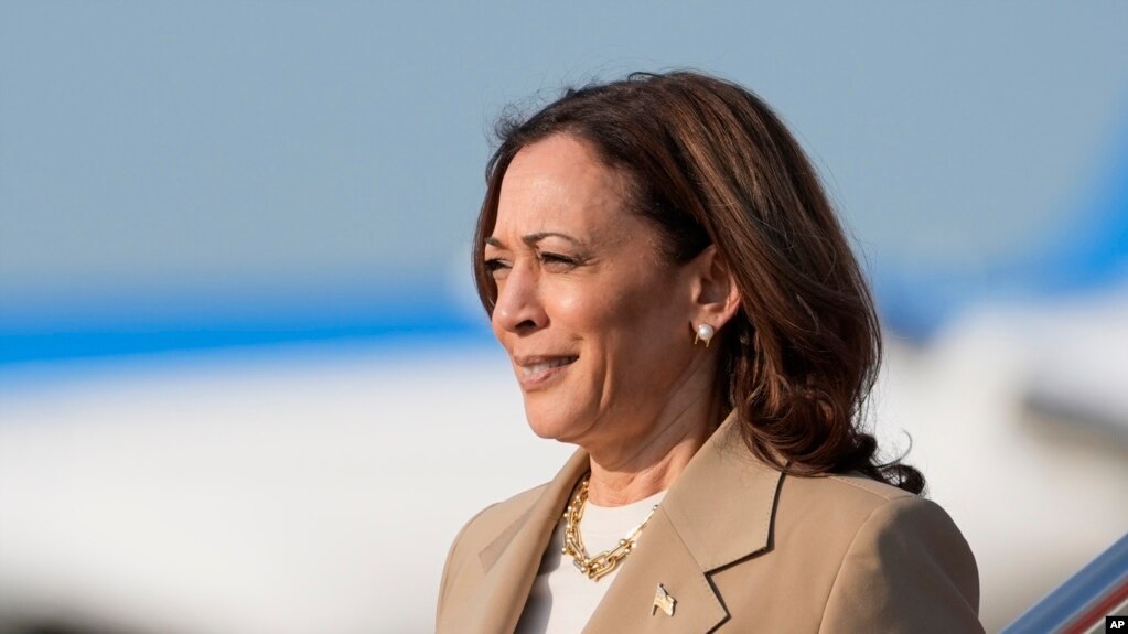 Sin Biden en la contienda, Harris recaudó 200 millones de dólares