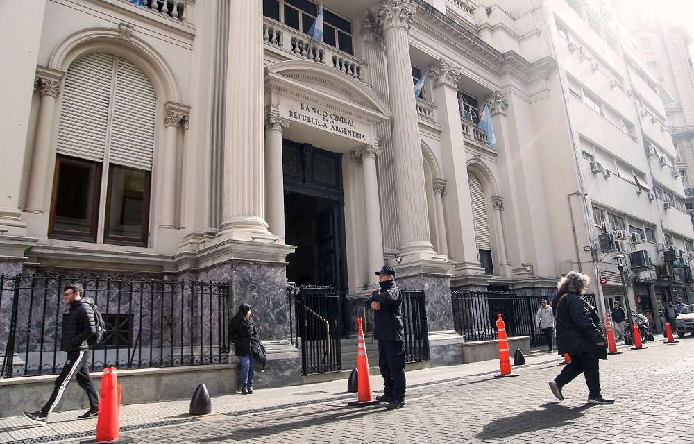 El Banco Central avanza con el desarme de los pasivos remunerados y planteará las LeFi