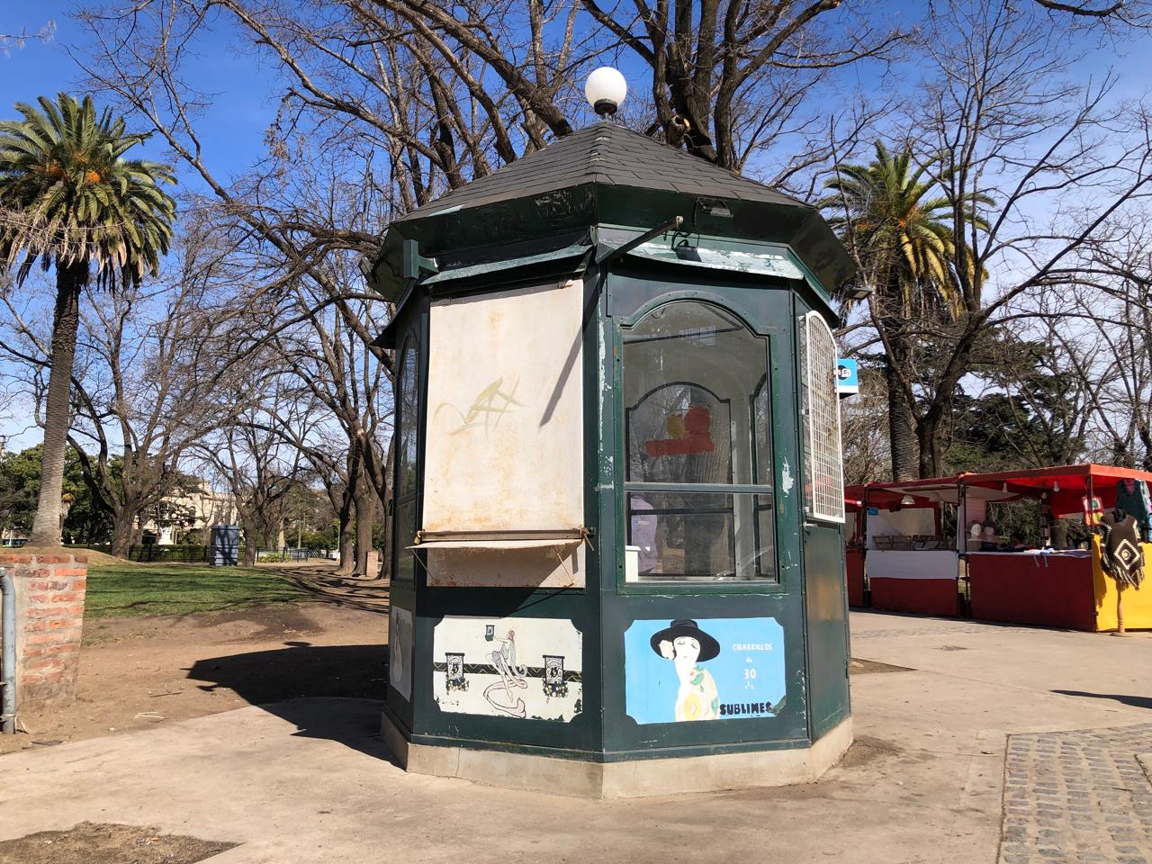 El Municipio trabaja en recuperar el puesto de la esquina de la Plaza para hacer una oficina de Turismo