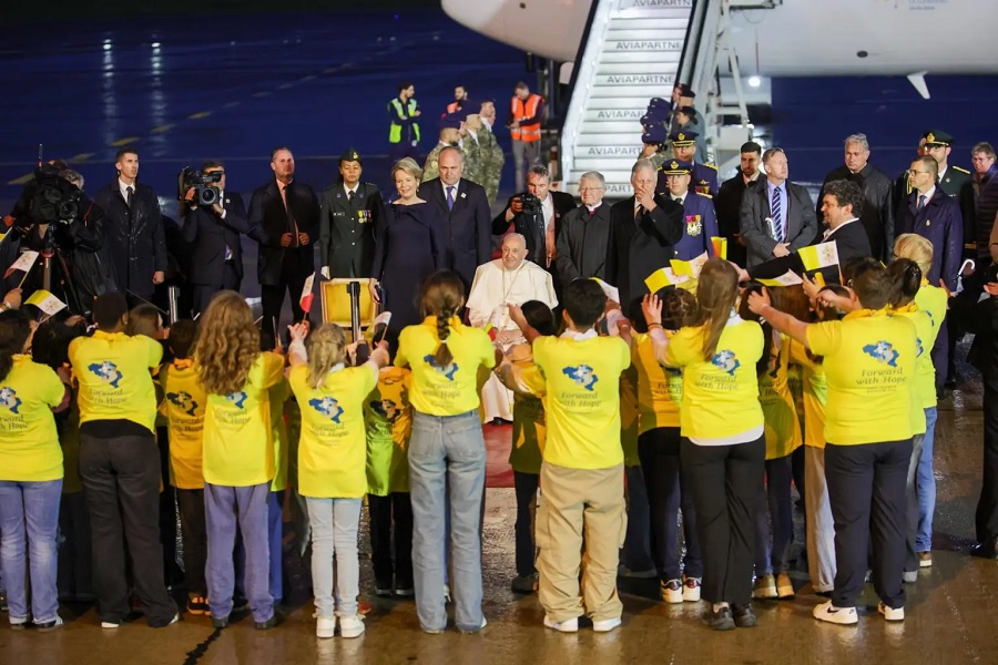 En Luxemburgo, el Papa volvió a pronunciarse contra de las guerras