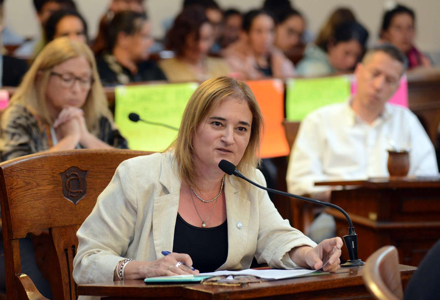 Buscan regular el turismo itinerante para desalentar el pernocte en espacios públicos