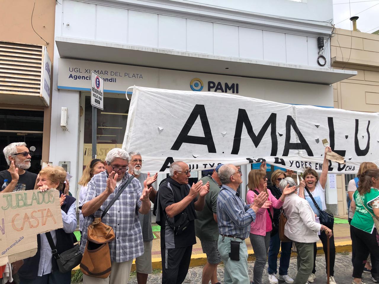 Jubilados contra la "motosierra" en PAMI: “Se tomó el camino erróneo para corregir supuestos abusos”