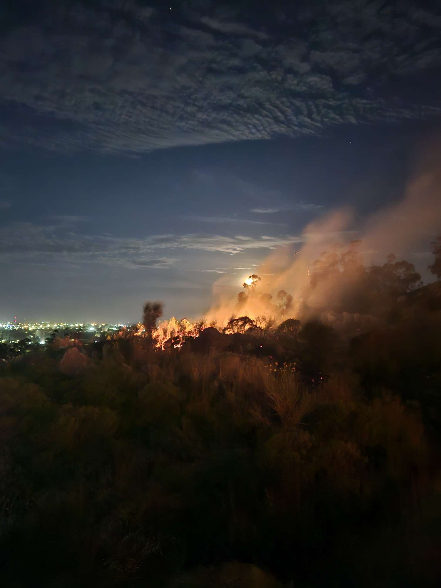 Se creó un comité de emergencias contra incendios, inundaciones y sequías