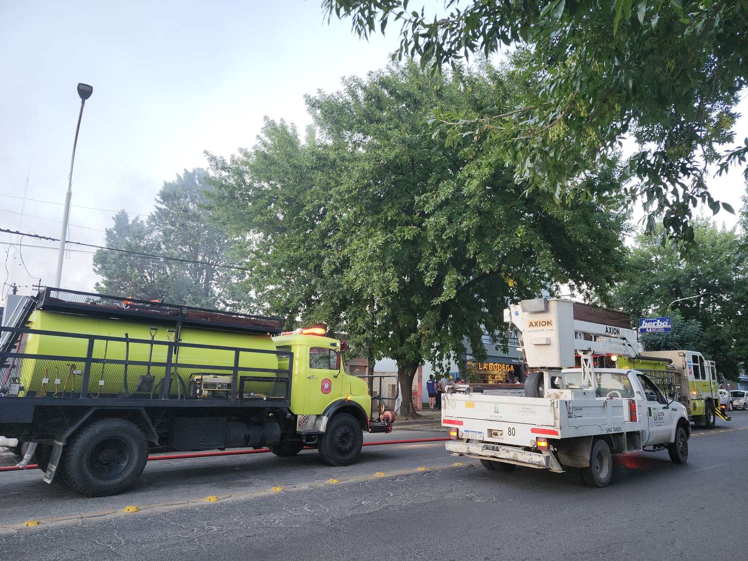 Incendio taller mecánico - 1