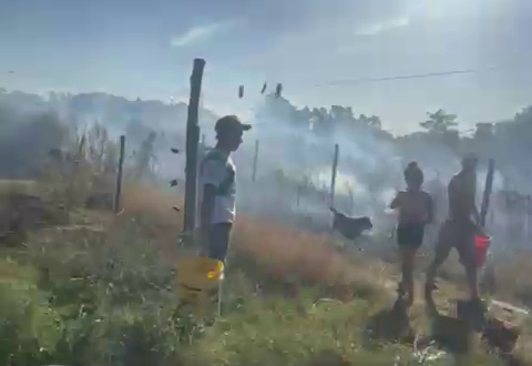 Principio de incendio en la toma: “Si la gente no reaccionaba se le quemaban las casas”