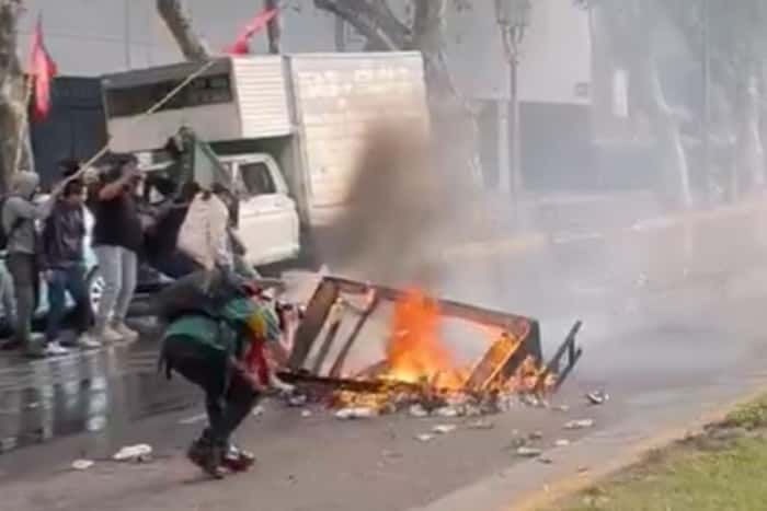 El fotógrafo Pablo Grillo se encuentra en grave estado: una cápsula de gas le fracturó el cráneo