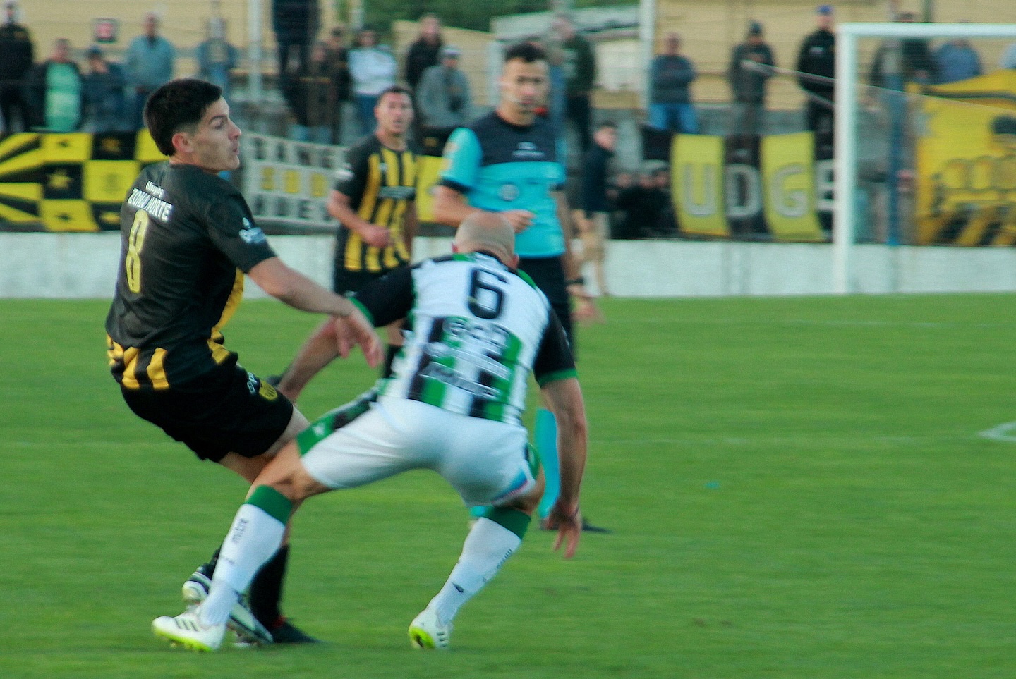 La situación en el sur pone en duda el debut de Santamarina