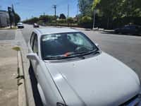 Al menos nueve vecinos de Villa Italia sufrieron la rotura del parabrisas en la madrugada del sábado