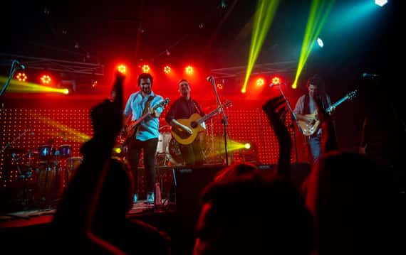 Disco Zip: 4 preguntas a Decavendish, que acaba de editar Un rayo afuera