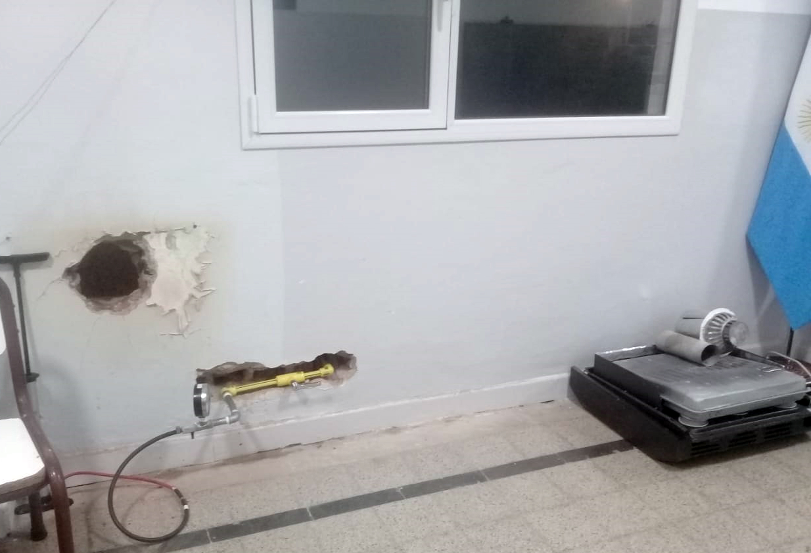 Desesperada súplica de la directora de la escuela de La Pastora para que Camuzzi habilite la obra de gas