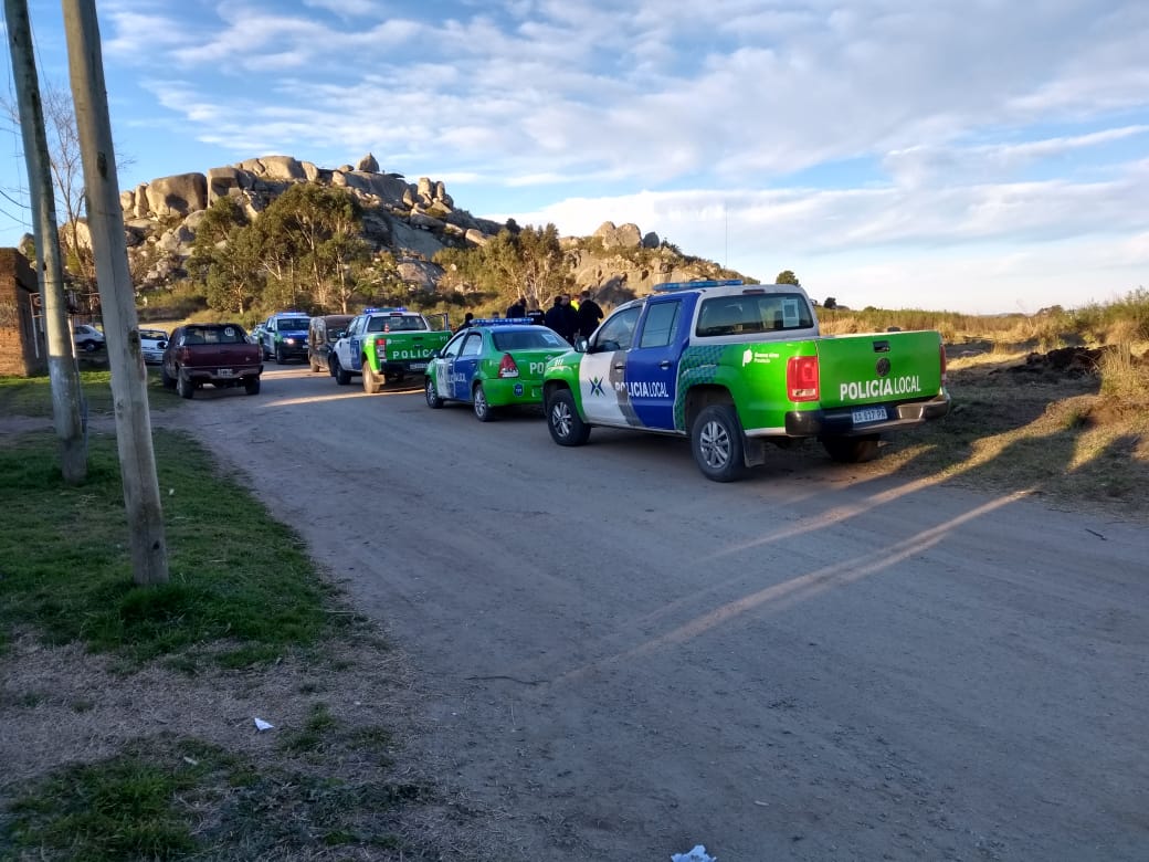 Con topadoras, el dueño de un predio frustró un intento de toma de tierras en La Movediza