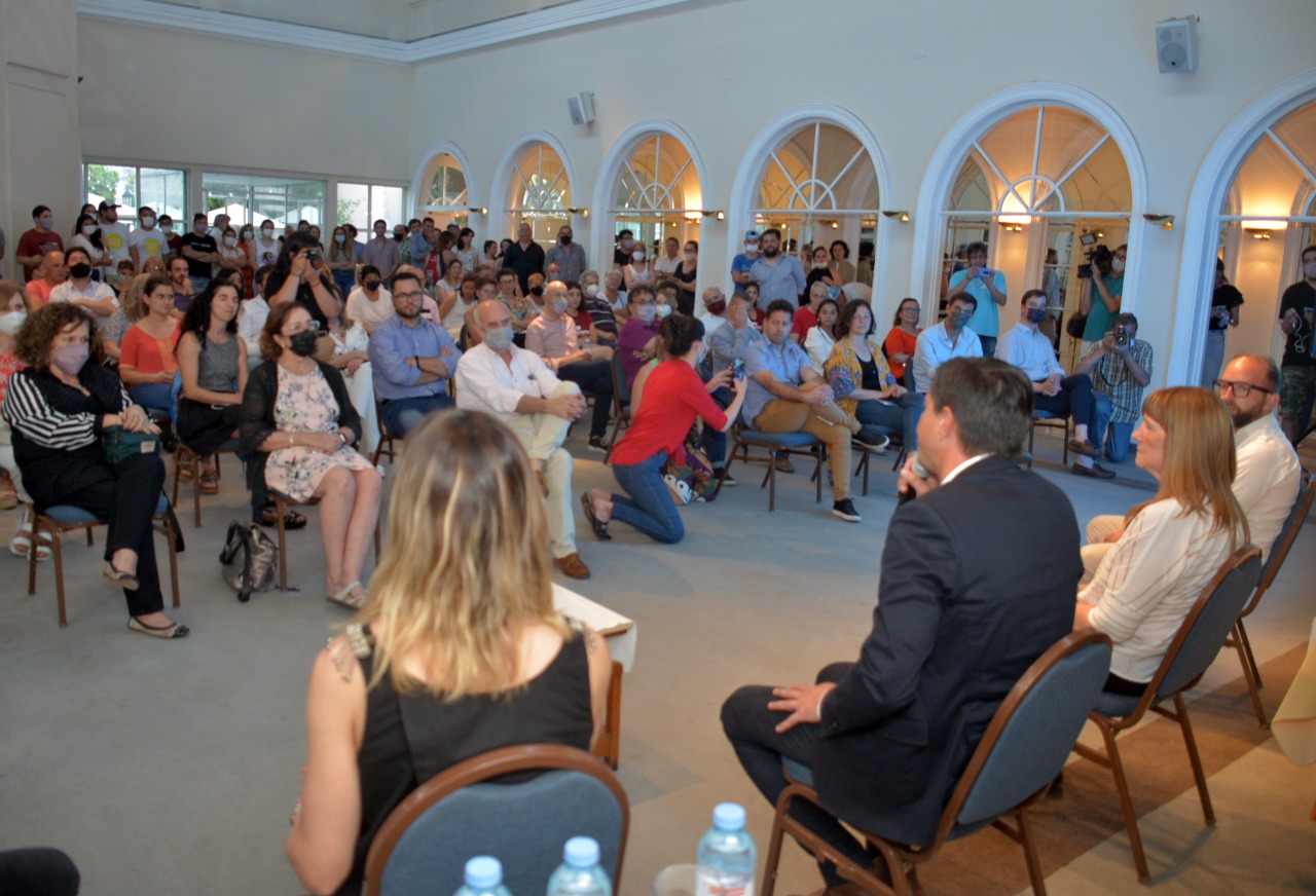 El Frente de Todos presentó las propuestas legislativas y llamó a planificar “la ciudad que queremos”