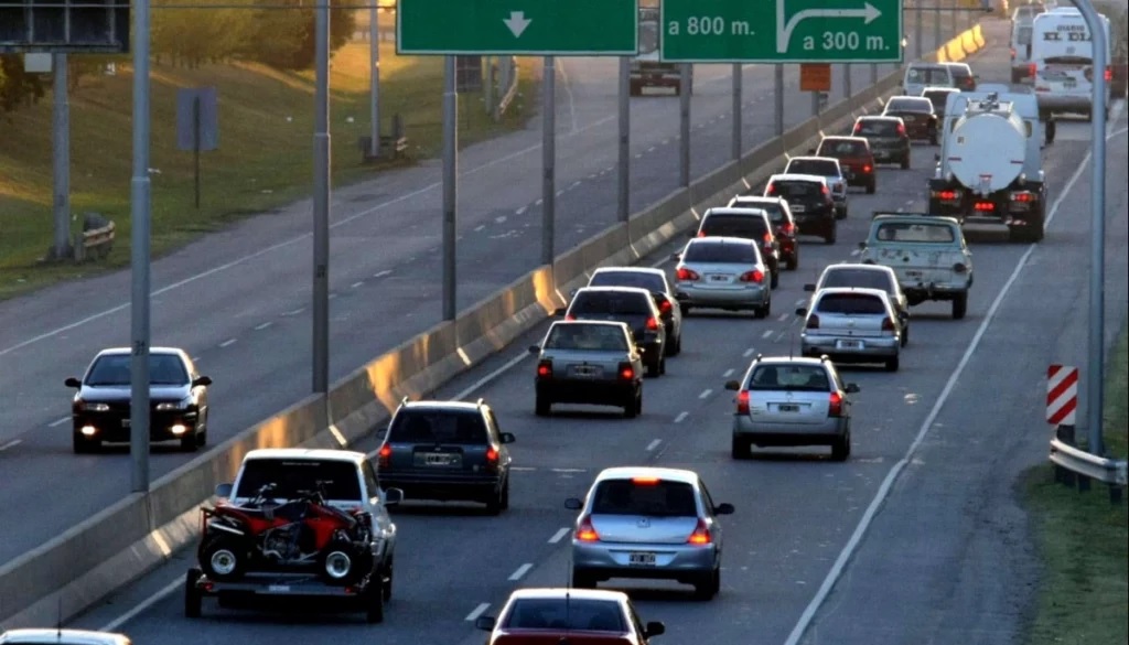 Restringen circulación de camiones por autopistas y rutas bonaerenses ...
