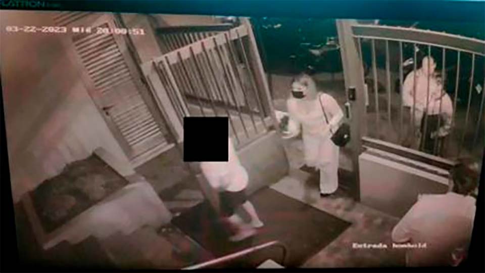 Buscan a la mujer del barbijo que sedujo por Tinder y robó más de US$  100.000 en Palermo Hollywood – El Eco