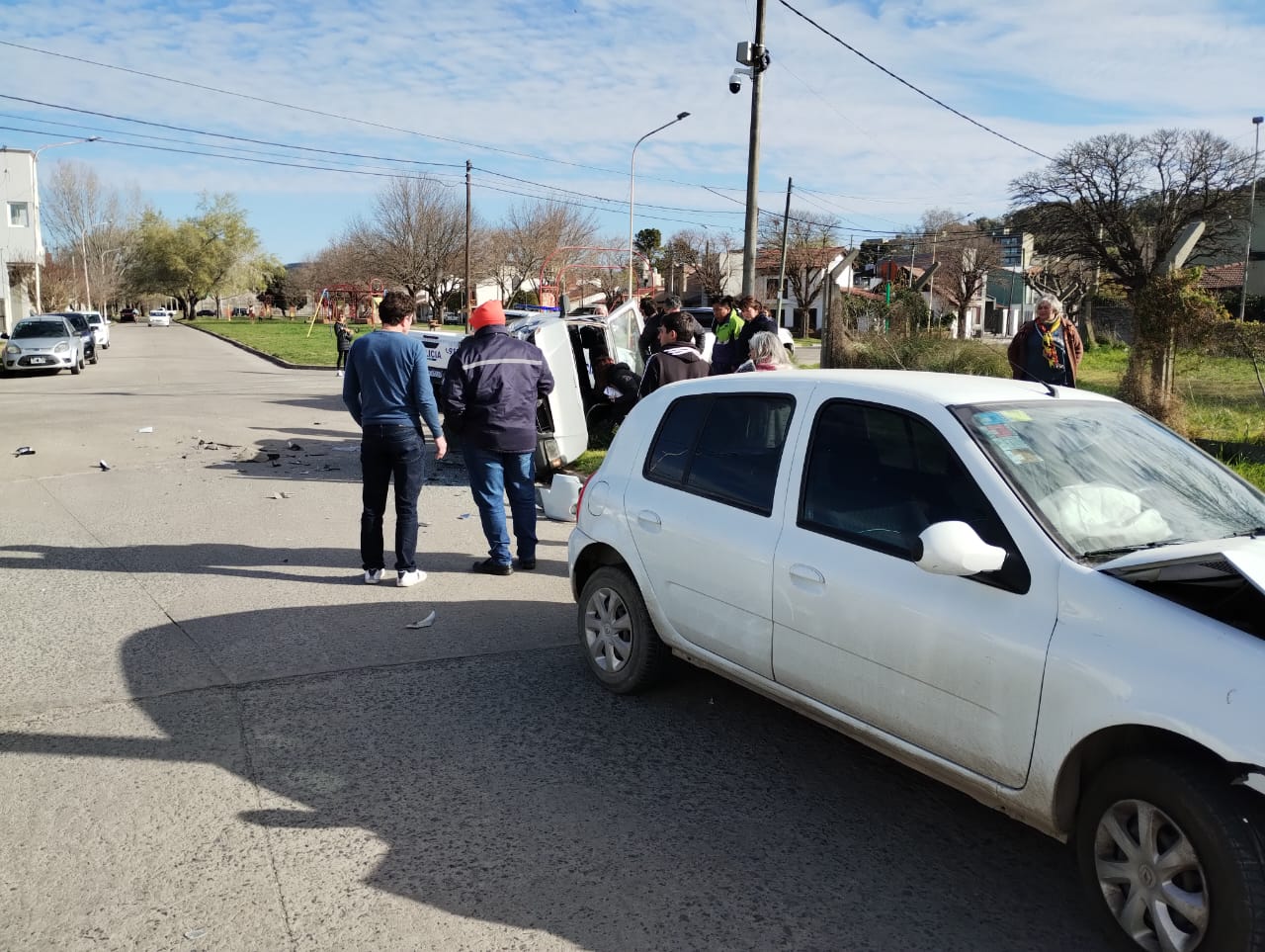 Impactante choque en Lobería y Pasaje Vázquez