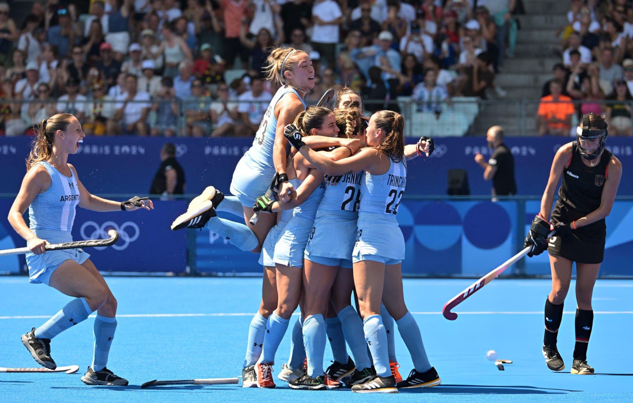 Las Leonas pasaron a semifinales.