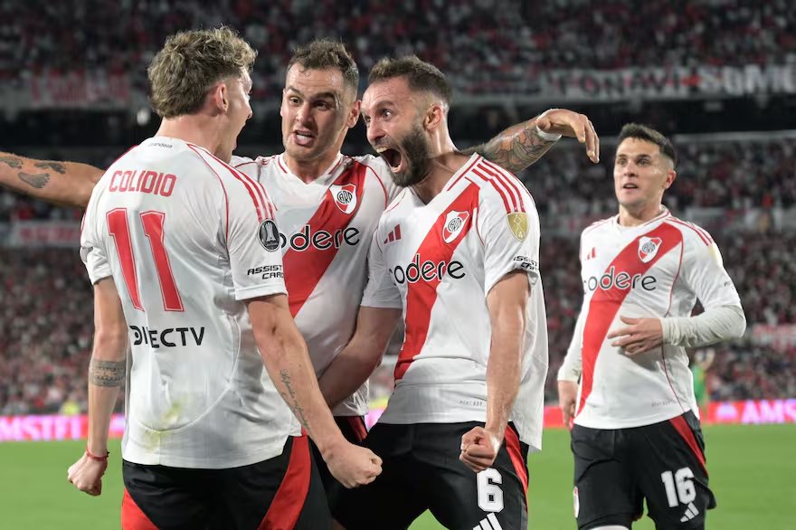 Colidio apareció en el primer tiempo y le dio la clasificación a River.