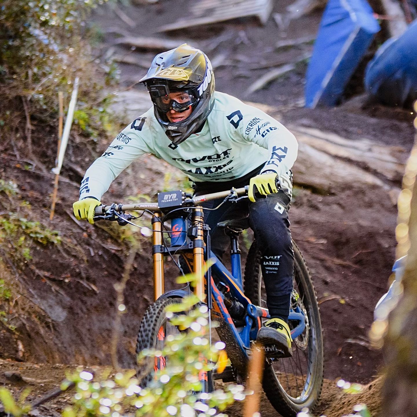 El joven tandilense es una de las promesas del ciclismo de descenso y compite a nivel internacional