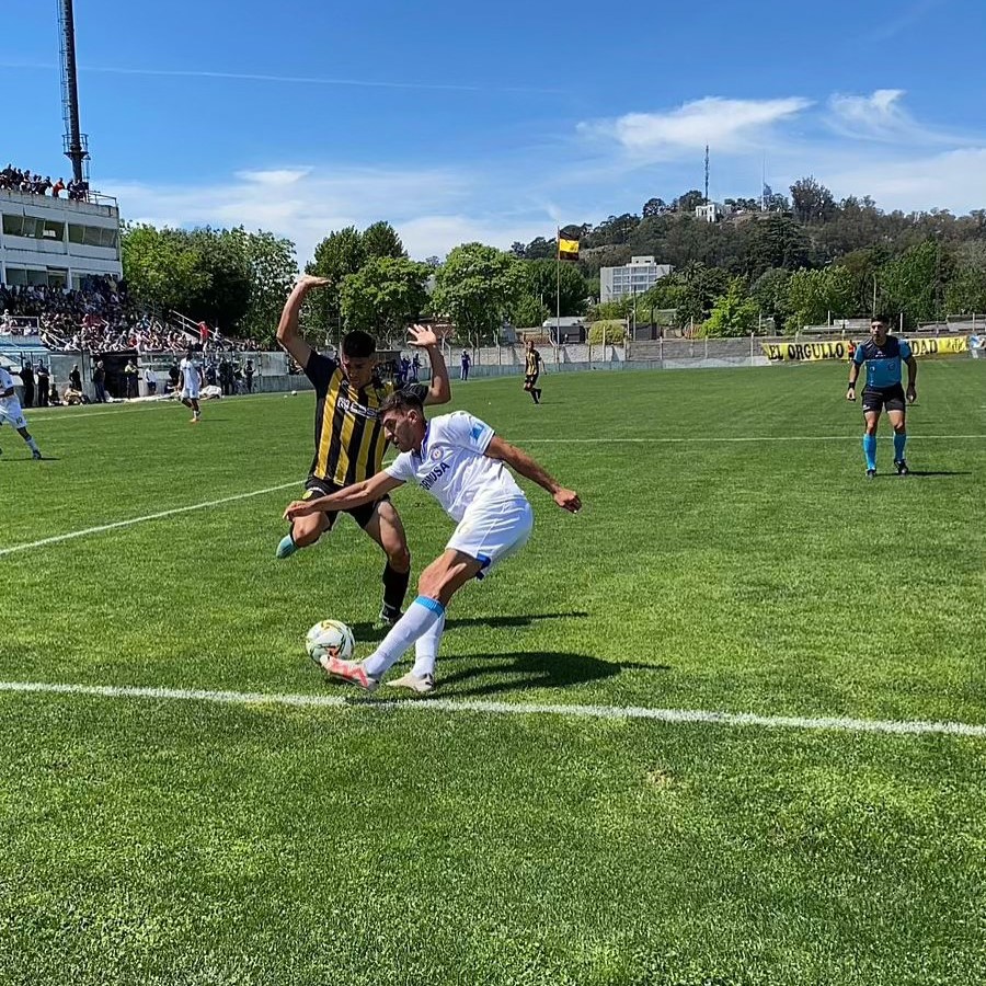 FOTO @CLUBSANTAMARINA Santamarina se hizo fuerte en casa.