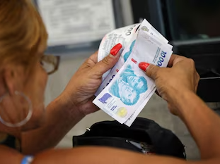 El Gobierno oficializó el pago de un nuevo bono para jubilados y ...