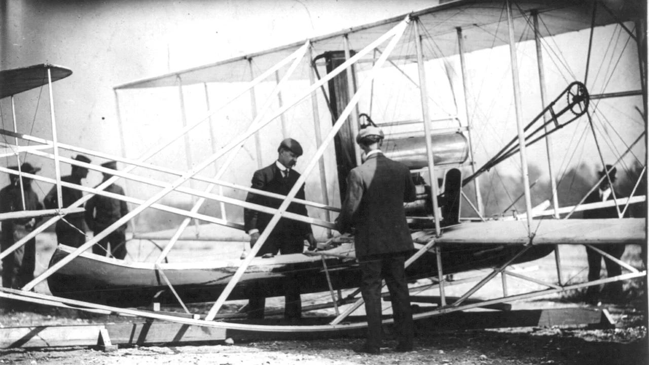 Primer vuelo