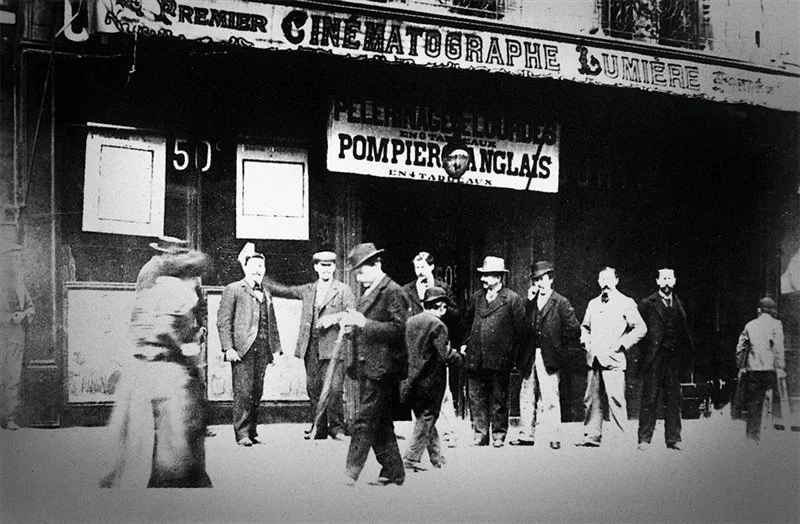 Primera función de cine